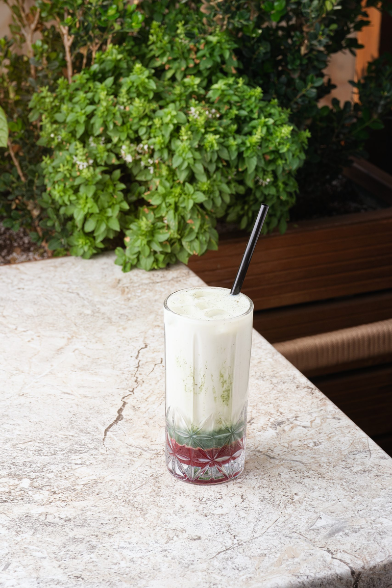 Çilekli Matcha Latte