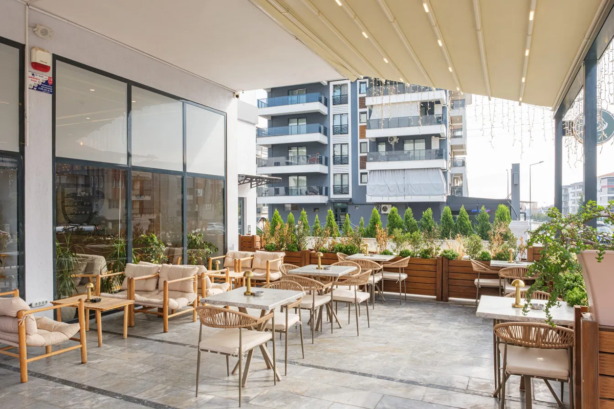 patio-seating